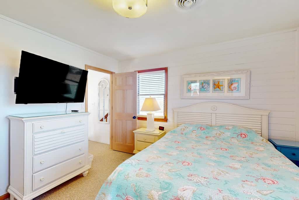 AVHC41 Outrigger Cottage on Hatteras Island