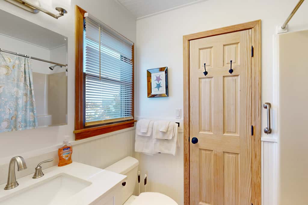 AVHC41 Outrigger Cottage on Hatteras Island