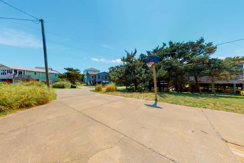 AVHC41 Outrigger Cottage on Hatteras Island