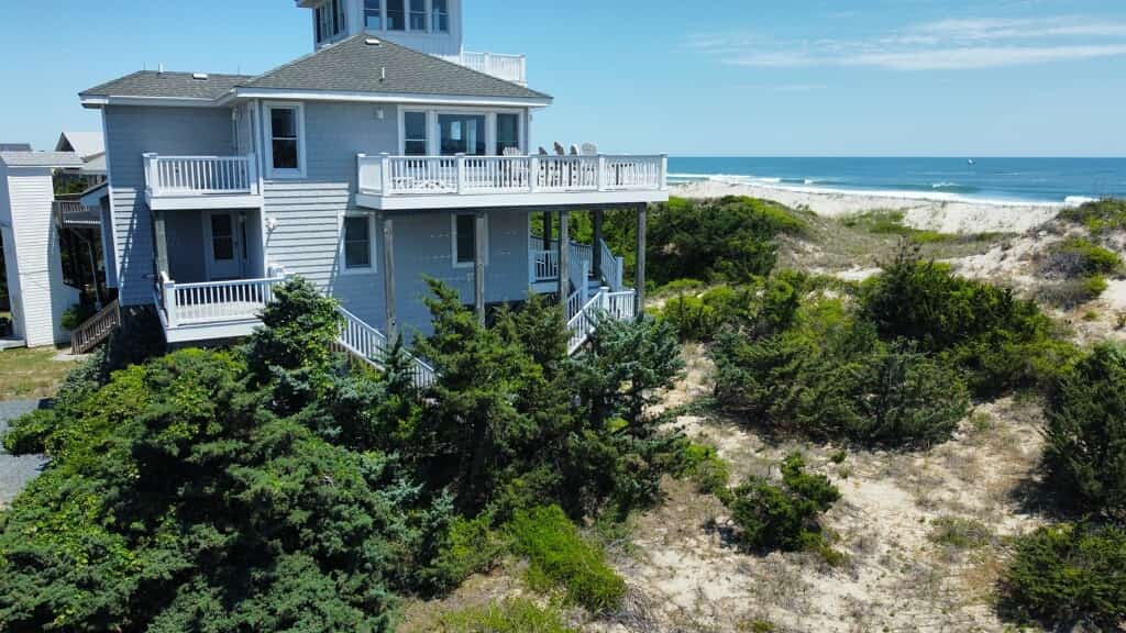 Aah View 242: Dog-friendly oceanfront home with amazing views