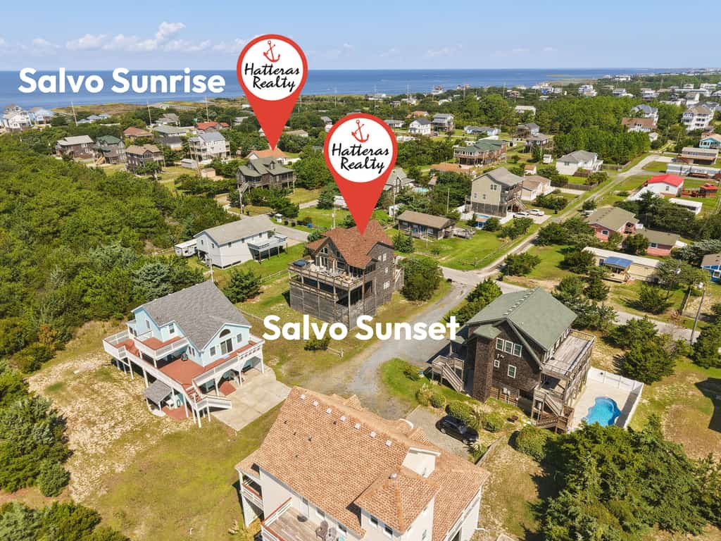 Beautiful dog-friendly home with hot tub, WiFi, washer/dryer, grill, & balcony
