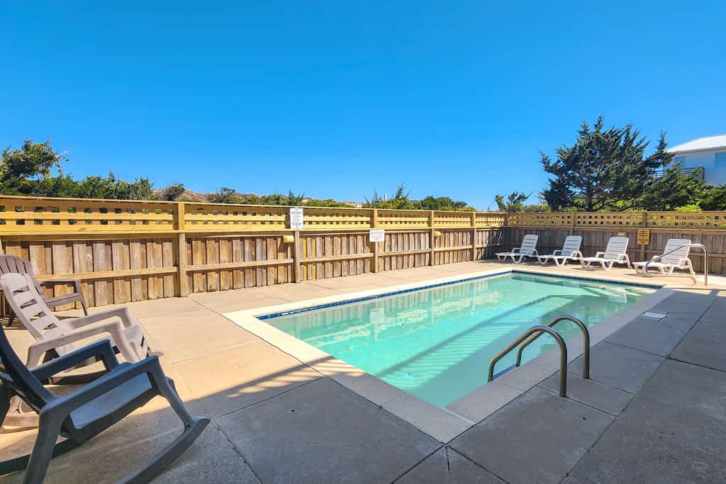 Ocean Song #3-CA: Oceanfront, private pool and hot tub!
