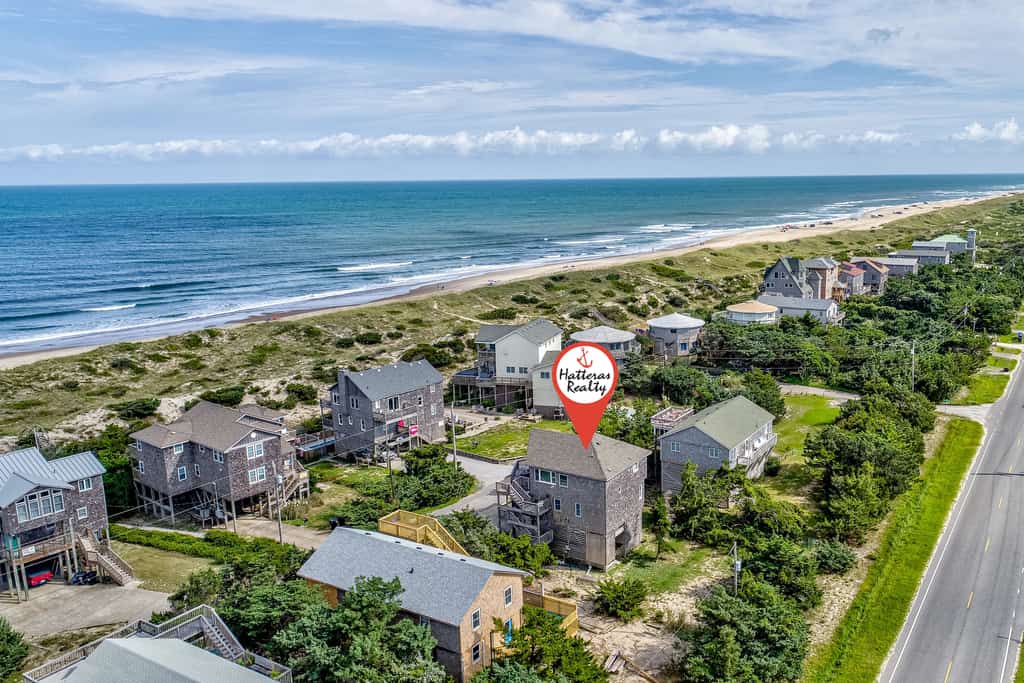 Hooked on Beach Life #16-AC: Dog-Friendly, Ocean View, Shared Pool