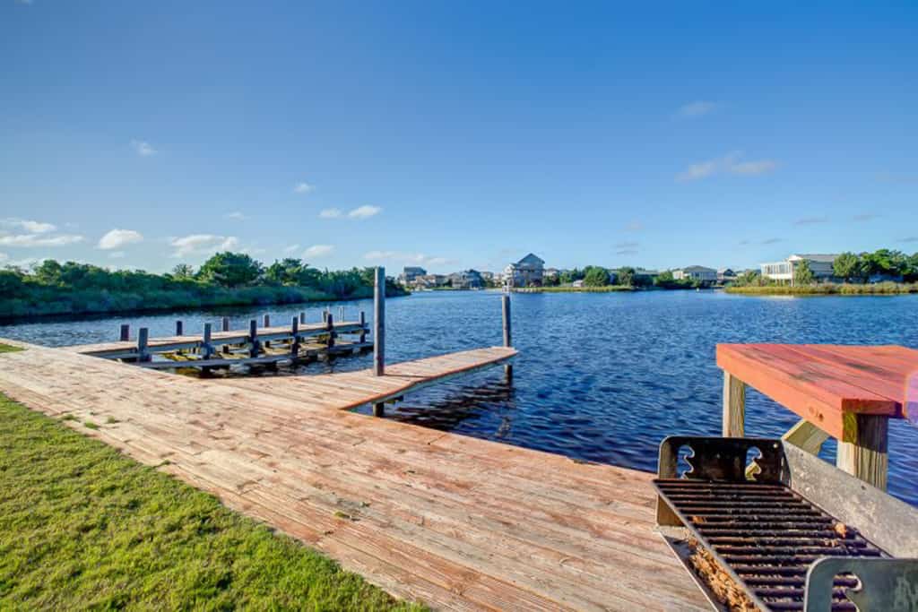 Egret Point 802: Waterfront w/private dock, shared pool