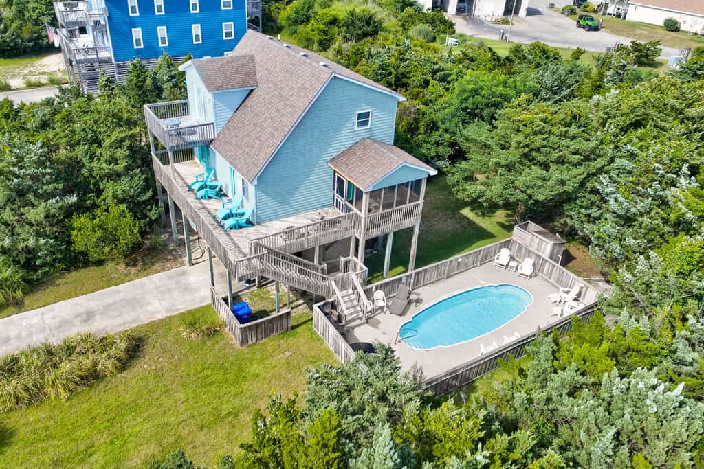 Sugar Bean Shack: Vibrant home with private pool
