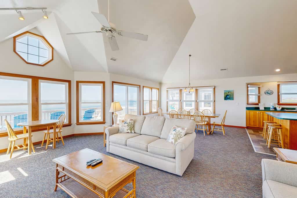 Waterfront home with gorgeous Sound view, private hot tub, W/D & pool