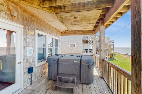 Waterfront home with gorgeous Sound view, private hot tub, W/D & pool
