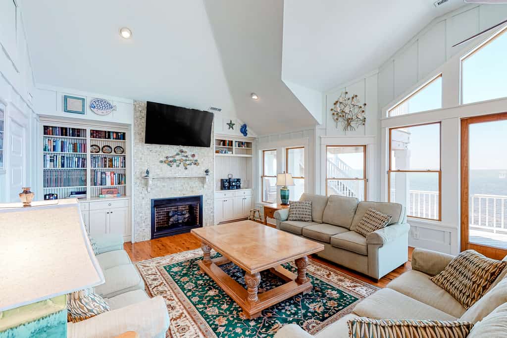 Waterfront home with amazing sound view, private pool, hot tub, & game room