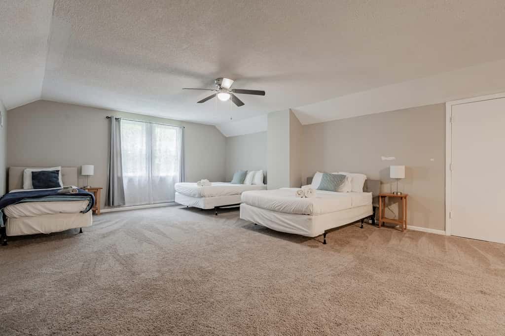 10 Mins to Lake Murray! The Dutch Creek Cottage