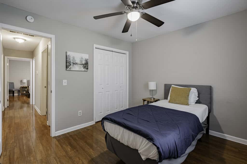10 Mins to Lake Murray! The Dutch Creek Cottage