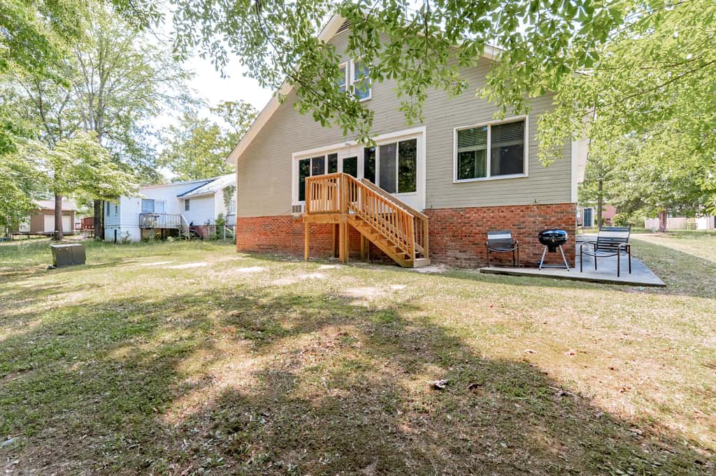 10 Mins to Lake Murray! The Dutch Creek Cottage