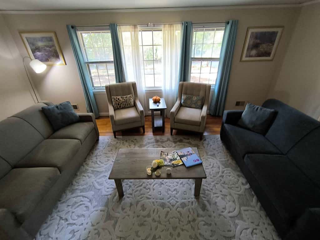 5 mins to Fort Jackson - The Wooded Hilltop Ranch