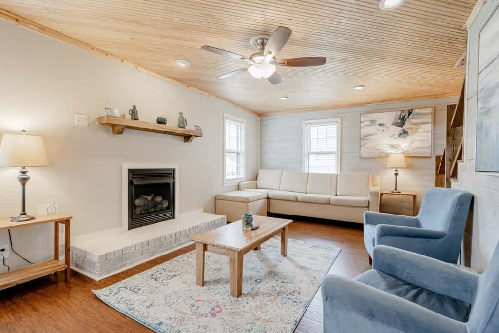 Fenced Yard with Pool! 10 Mins to Lake Murray