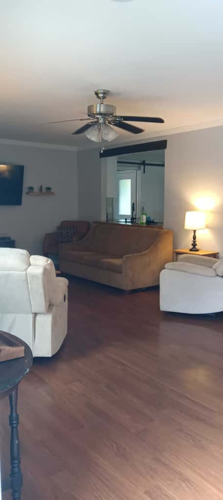 Mins to Lake Murray & Downtown - The Settle-Inn