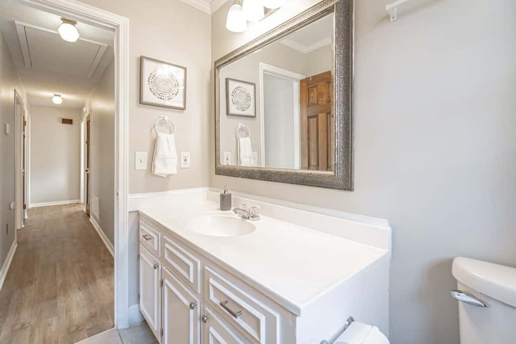 Mins to Lake Murray & Downtown! Serene on Sonning
