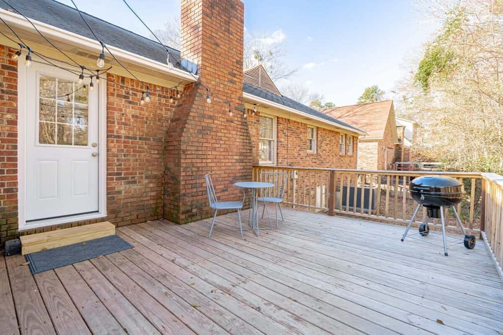 Mins to Lake Murray & Downtown! Serene on Sonning