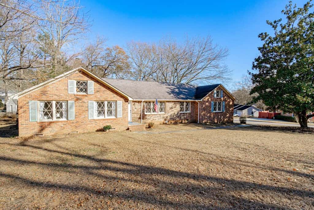 Mins to Lake Murray & Downtown! Serene on Sonning