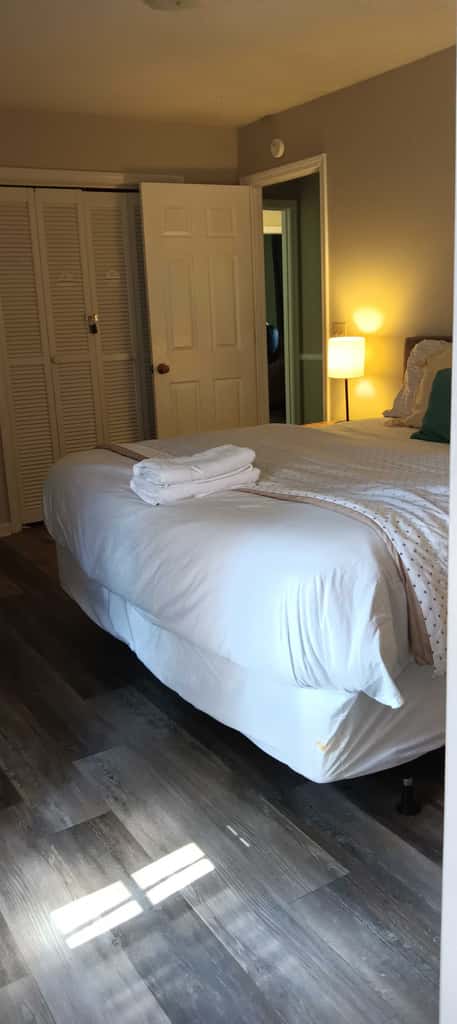 Mins to Lake Murray & Downtown! The Royal Retreat
