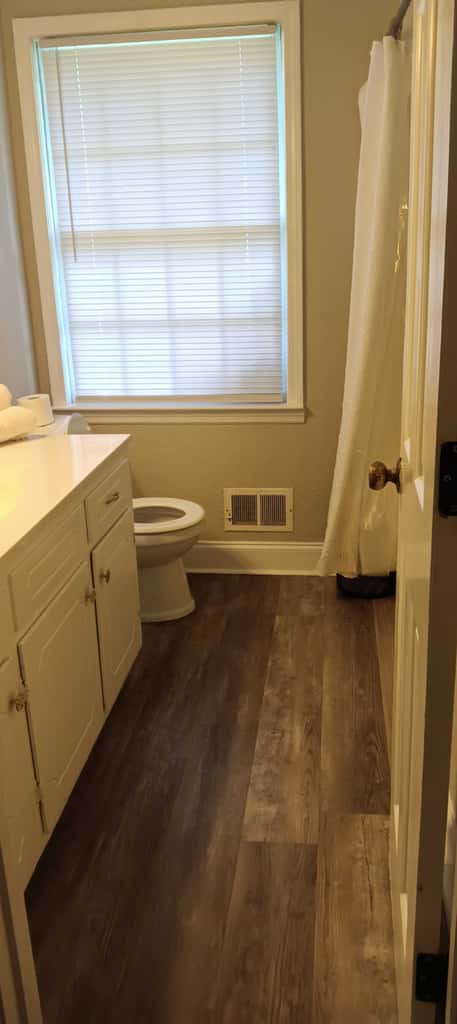 Mins to Lake Murray & Downtown! The Royal Retreat
