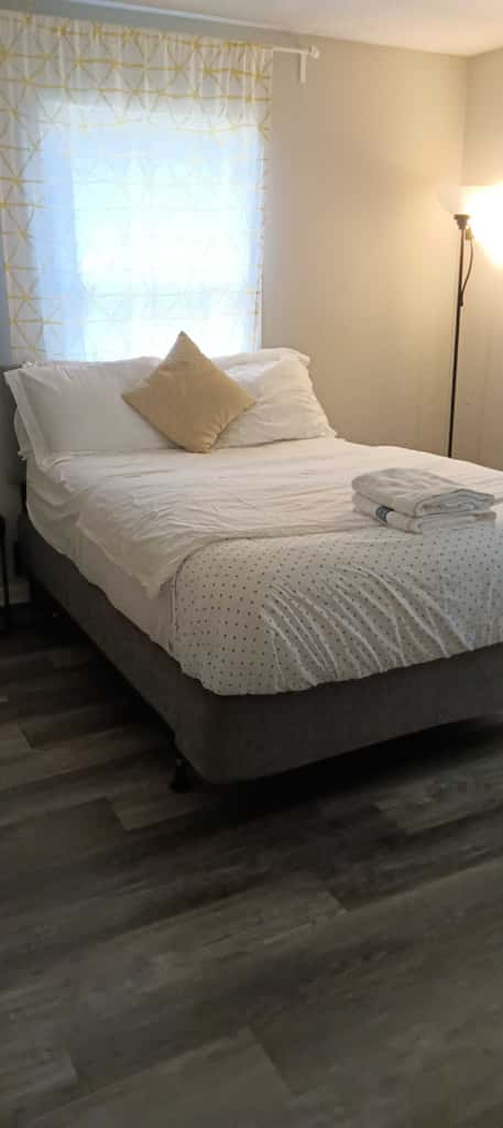 Mins to Lake Murray & Downtown! The Royal Retreat