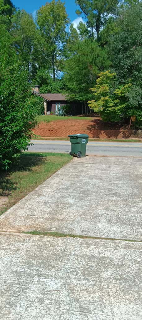 Mins to Lake Murray & Downtown! The Royal Retreat