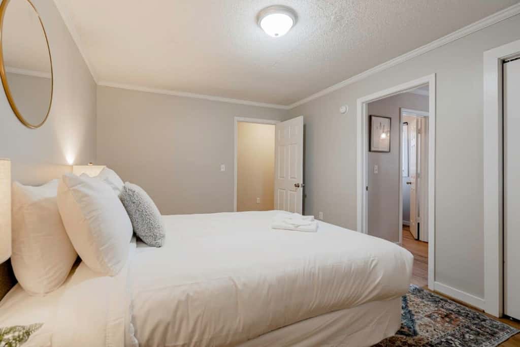 Mins to USC, Hospital, Zoo! Columbia Duet- 2 Units