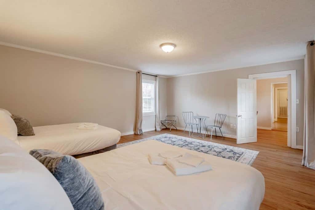Mins to USC, Hospital, Zoo! Columbia Duet- 2 Units