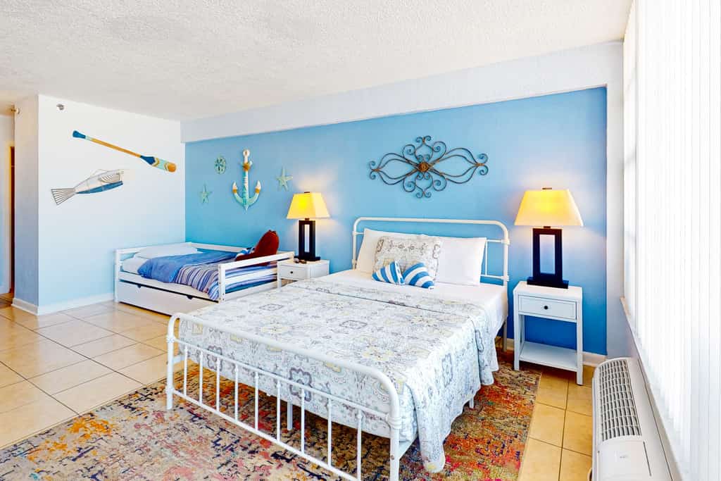 Beachfront Studio with Balcony & Pool – Walk to Boardwalk Fun