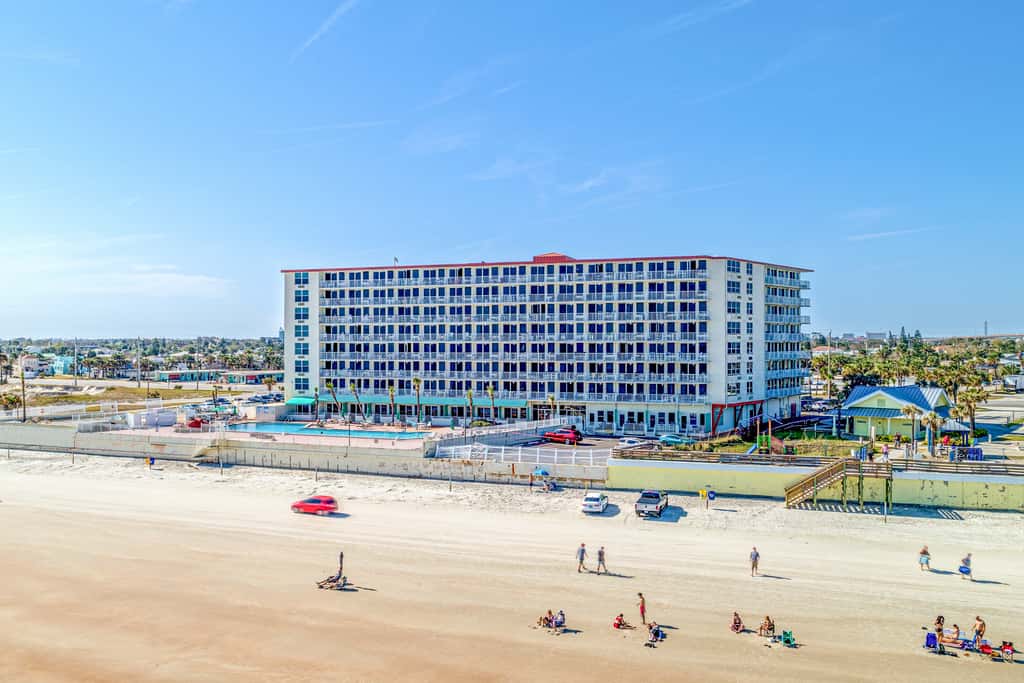 Harbour Beach Resort 611