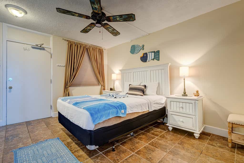 Harbour Beach Resort 611