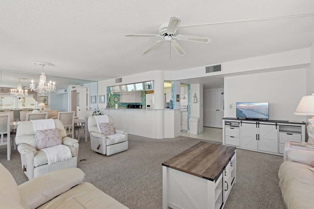 Shores Club 701 - Elegance by the Sea