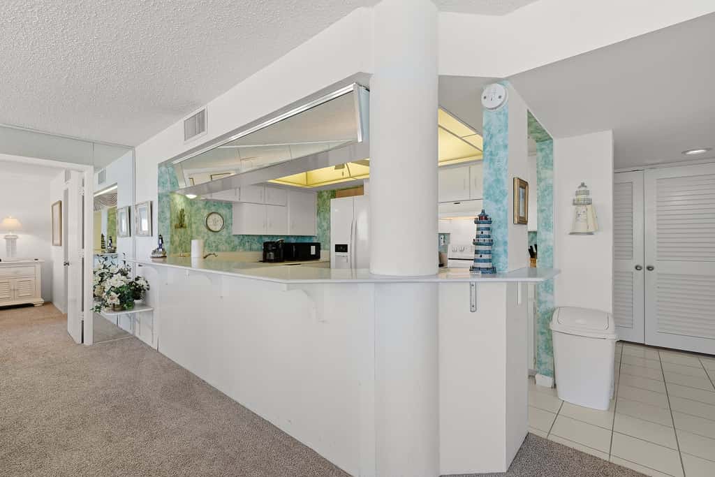 Shores Club 701 - Elegance by the Sea