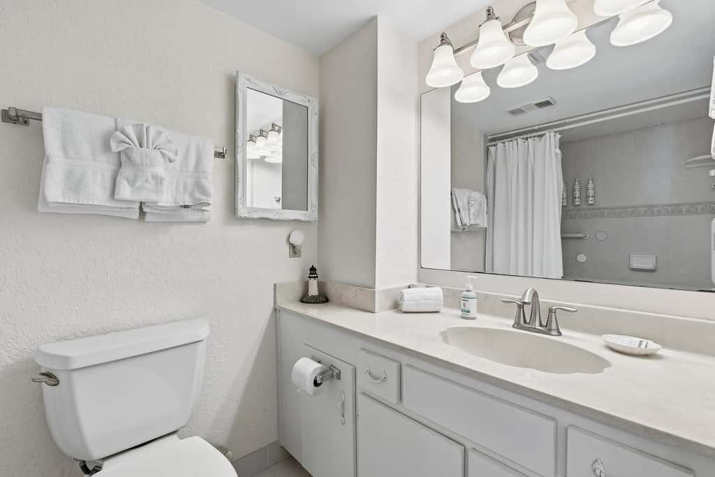 Shores Club 701 - Elegance by the Sea