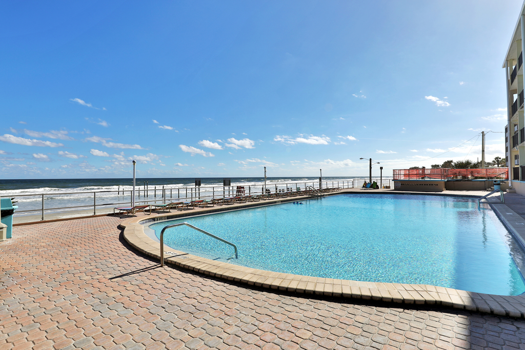 Daytona Inn 423