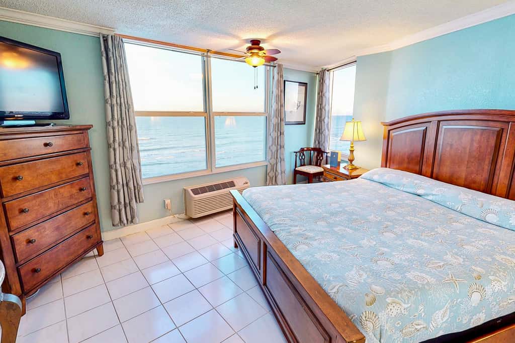 Harbour Beach Resort 701 - Sea-Rays Cove