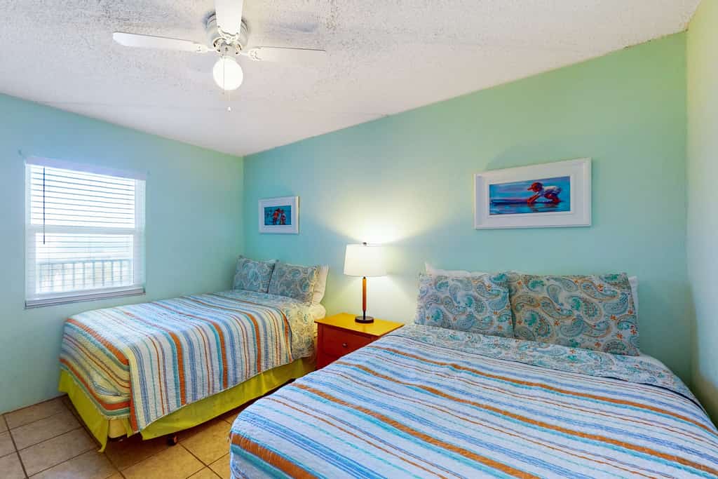 Ocean View Condo w/ Pool, Balcony & Beach Access – Family-Friendly