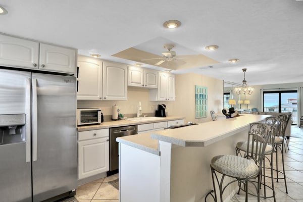 Oceanfront Relaxation with Balcony, Pool & Steps to Dining