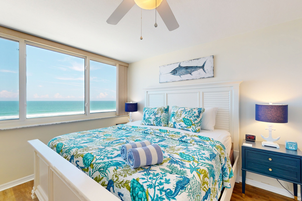 SouthPoint 510 - By The Sea Turtles