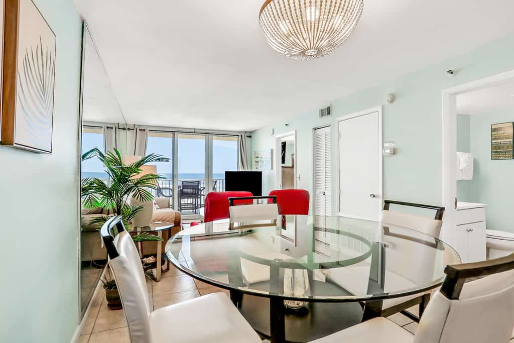 Relaxing Oceanfront Condo w/ Balcony, Pool & Direct Beach Access