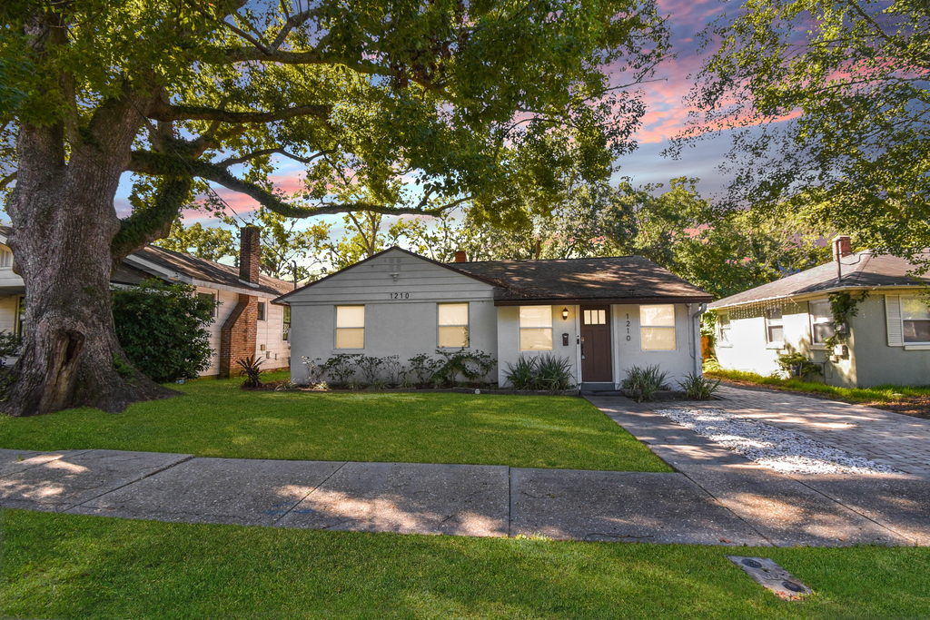 The Dancy House