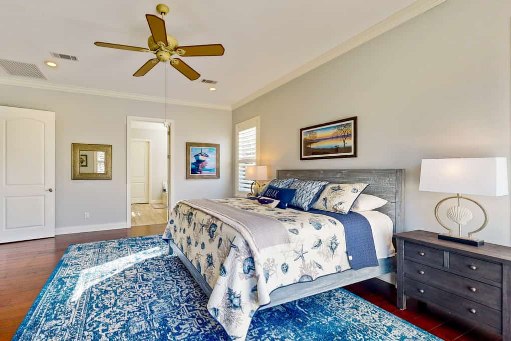 Golf course-view home near beaches with deck, porch, grill, streaming, W/D, & AC