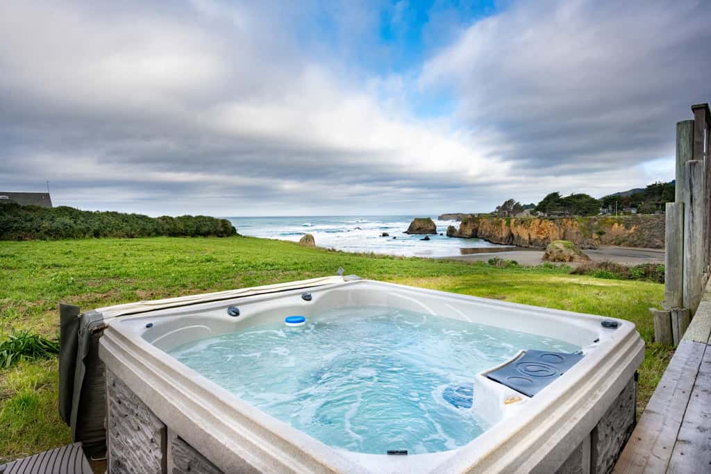 Oceanfront Getaway - Beach Access & Dog-Friendly