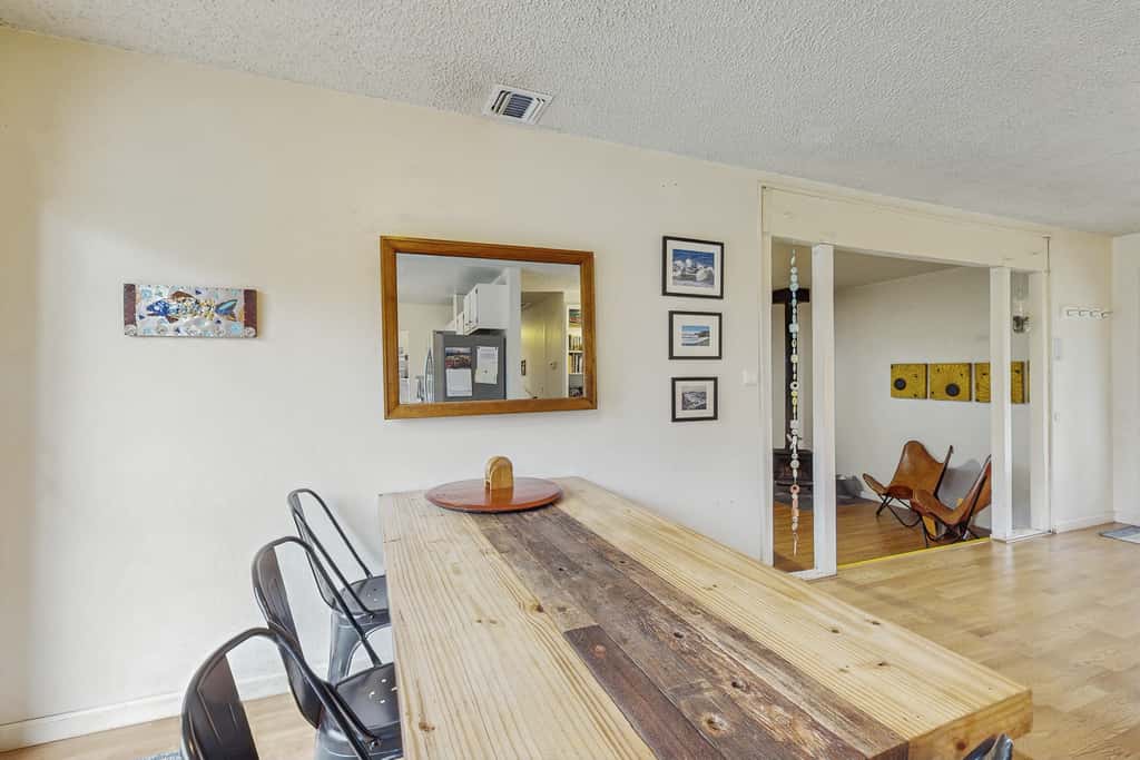 Charming Pet Friendly Cottage with Hot Tub