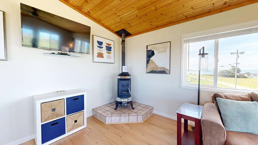 Dog Friendly Oceanfront Home with Hot Tub & Views