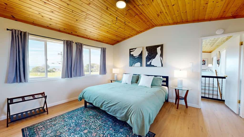 Dog Friendly Oceanfront Home with Hot Tub & Views