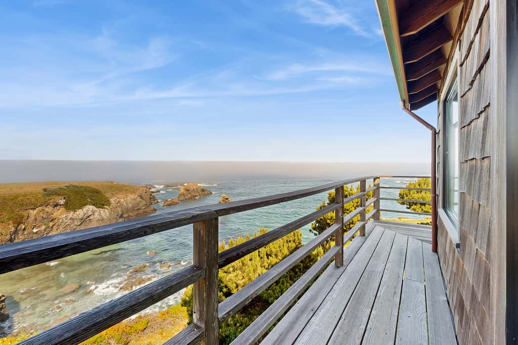 Oceanfront Home - Stunning Views & Private Hot Tub