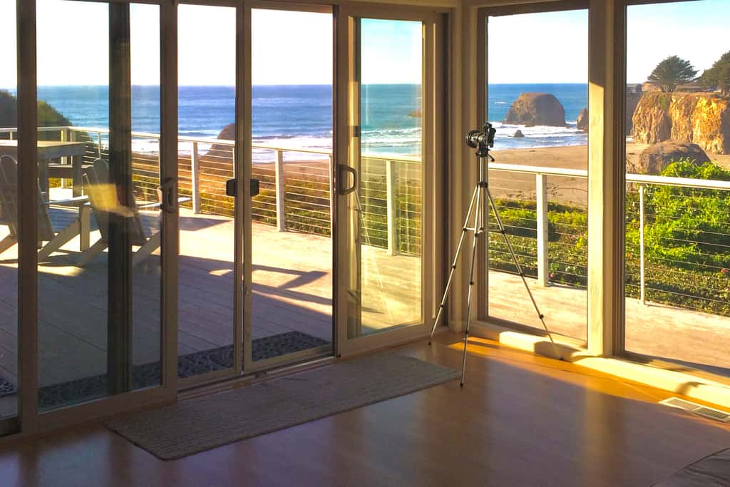 Oceanfront Haven - Hot Tub & Private Beach Access