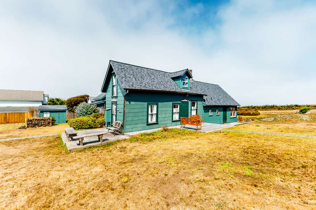 Headlands View Home & Cottage
