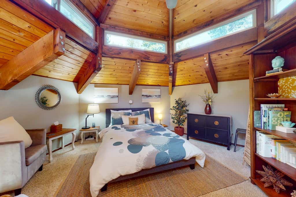 Mendocino Cozy Cabin-Large Patio, Grill & Garden