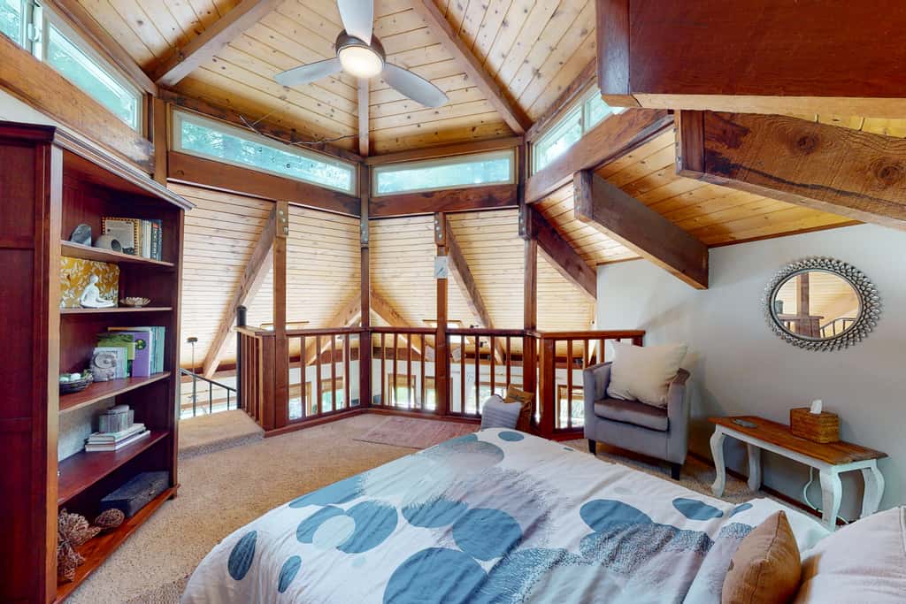 Mendocino Cozy Cabin-Large Patio, Grill & Garden